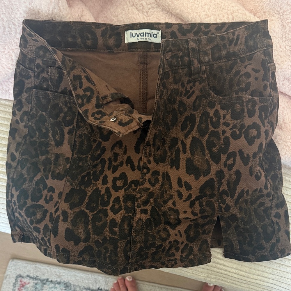 Luvamia Brown Leopard Print Women’s Skort